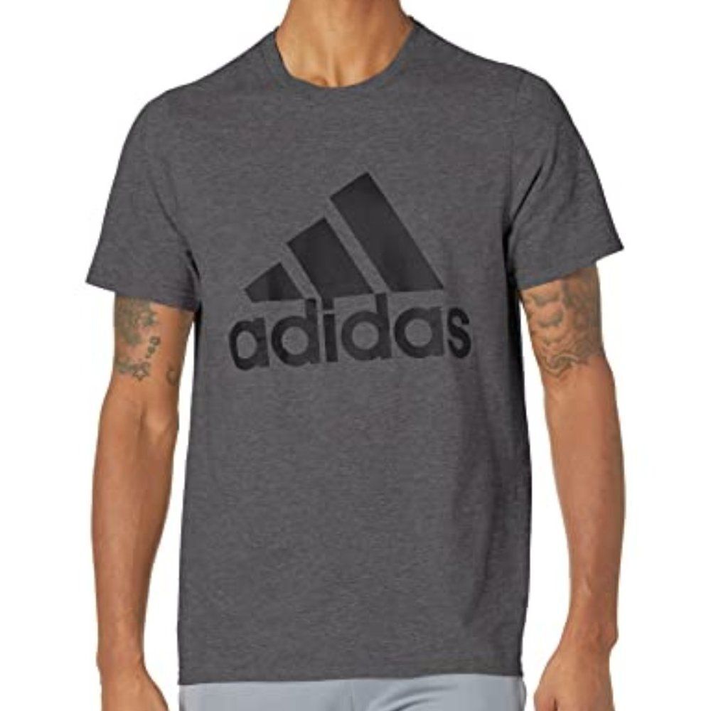 adidas Boy's Dark green Short Sleeve Badge of Sport Tee Shirt Size M(10-12)